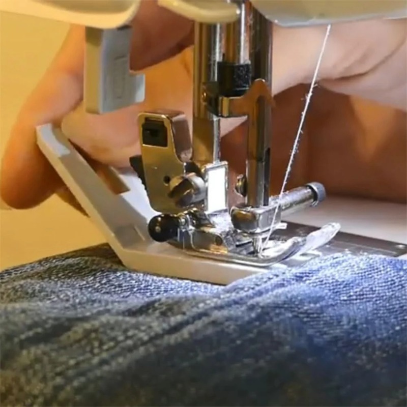 1PC Bulky Seam Jumper Presser  - đánh giá và giá Rolled Hem Foot